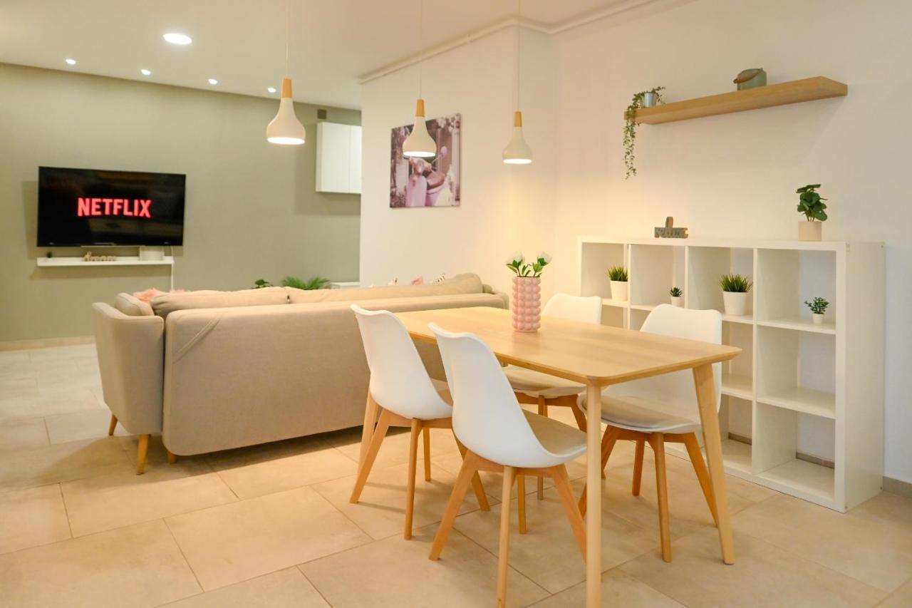 Splendid 2Br Apartment With Breathtaking Views Of Casa Poporului 부쿠레슈티 외부 사진