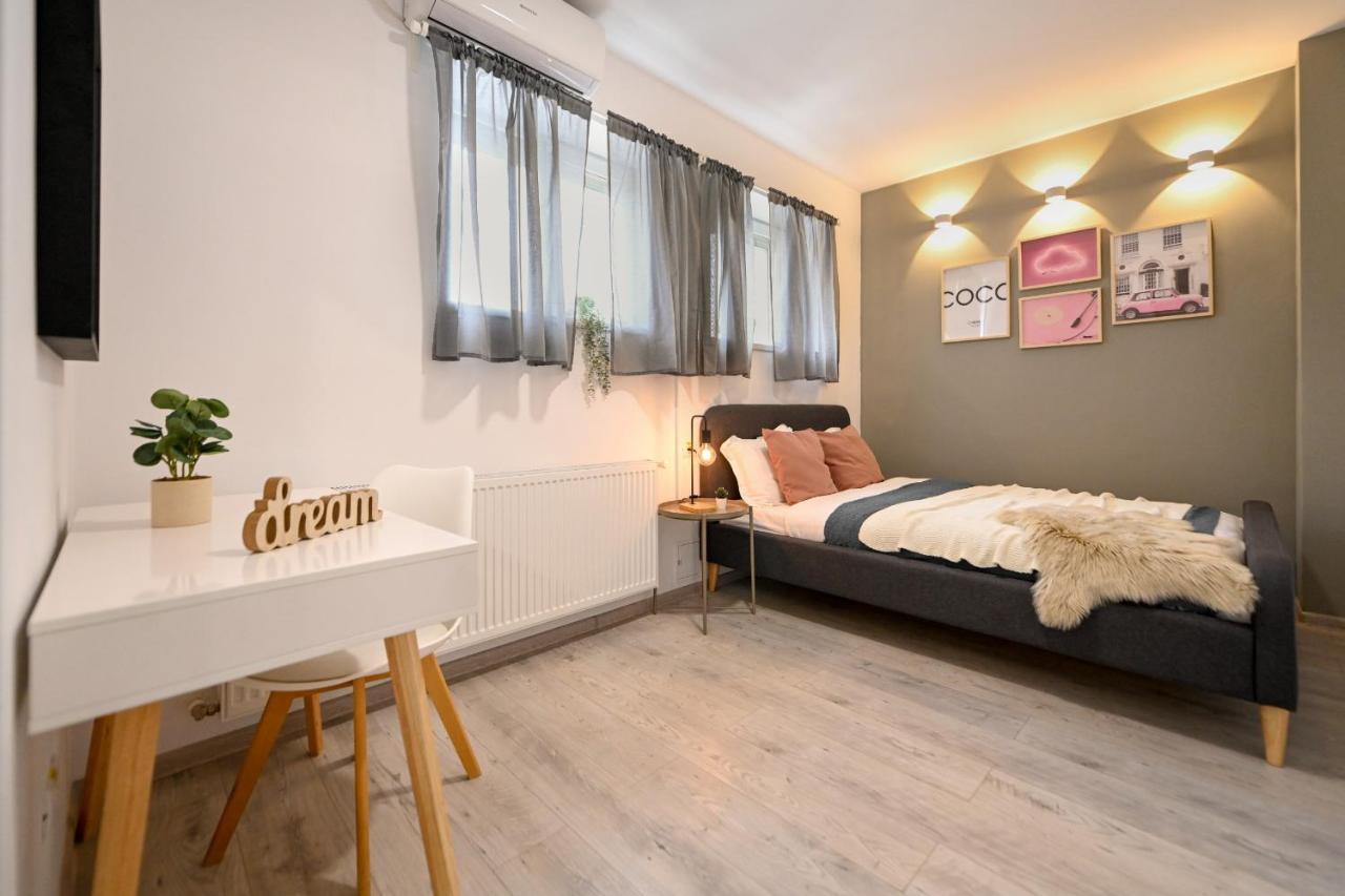 Splendid 2Br Apartment With Breathtaking Views Of Casa Poporului 부쿠레슈티 외부 사진