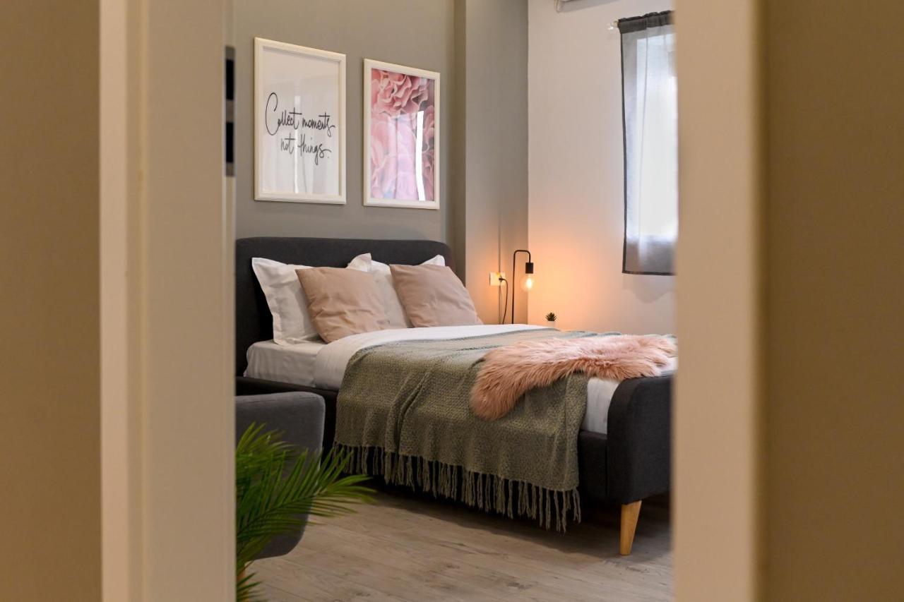 Splendid 2Br Apartment With Breathtaking Views Of Casa Poporului 부쿠레슈티 외부 사진